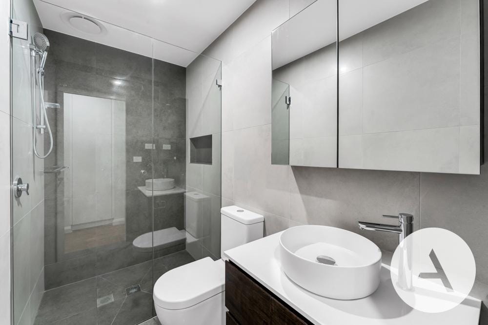 L36418242-TURNER-2025-11-25-032103-11