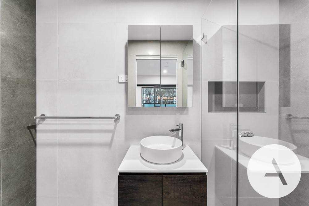 L36418242-TURNER-2025-11-25-032103-13