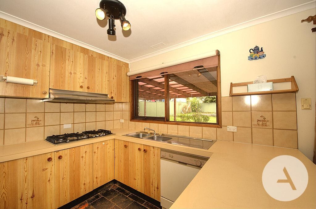 b3ed013e1758408f9ef17de3ae66c41d-FLOREY-2026-03-04-224102-3