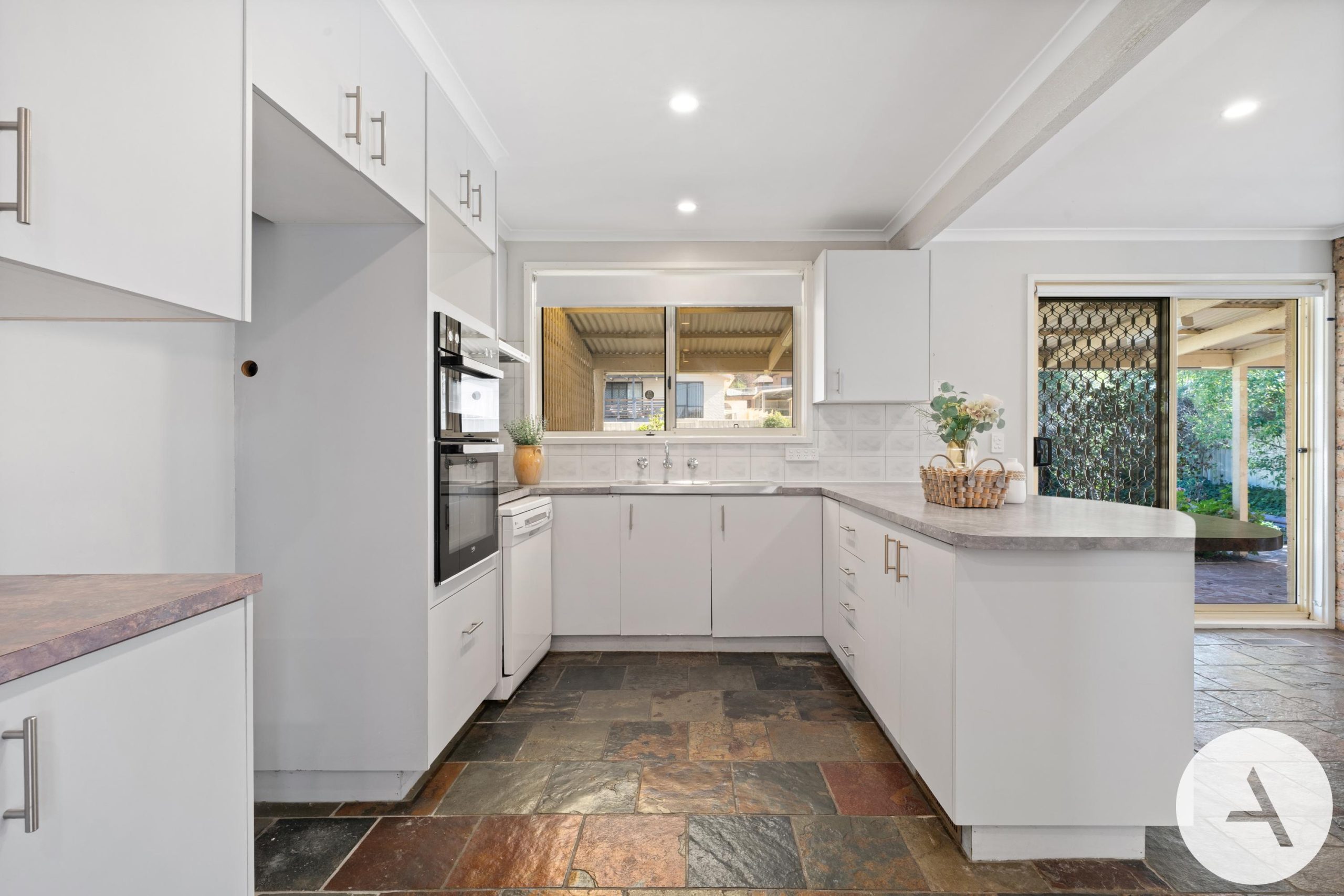 L2006890-KALEEN-2026-04-22-231843-9