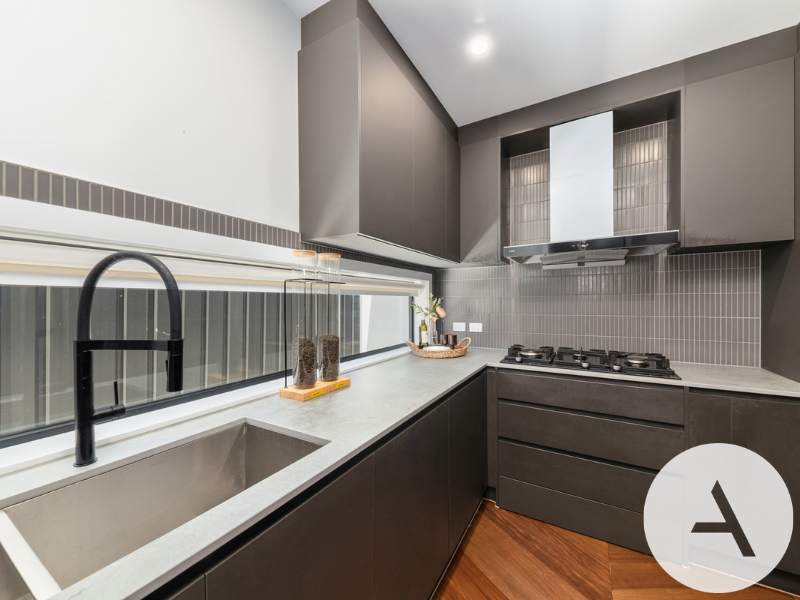 b41200b9bbc34eb19c7131897b55d5fd-Red-Hill-2026-04-10-064659-8