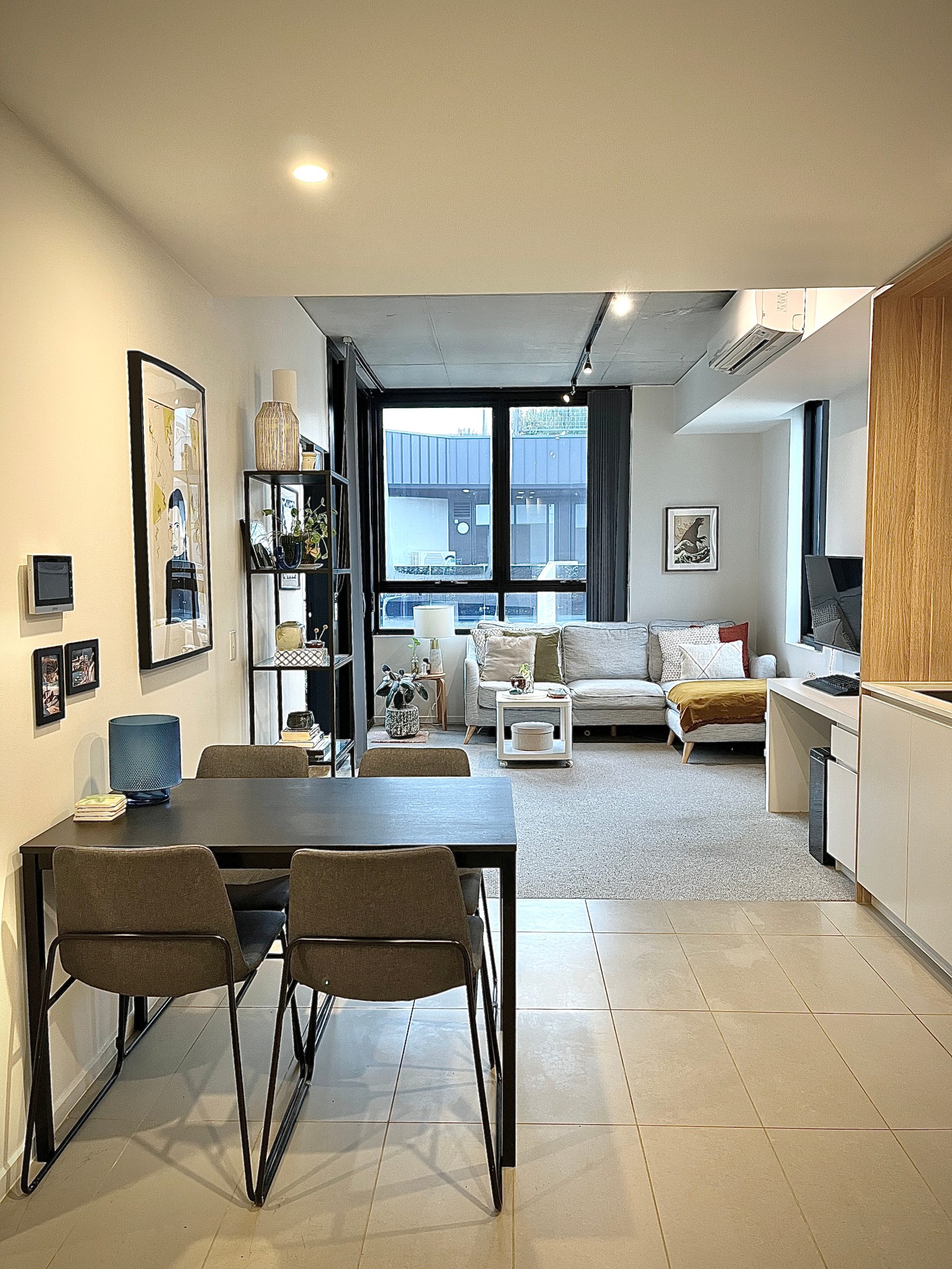 b42601013f4040a1ae8feb375d006f5a-Kingston-2026-04-08-044446-6