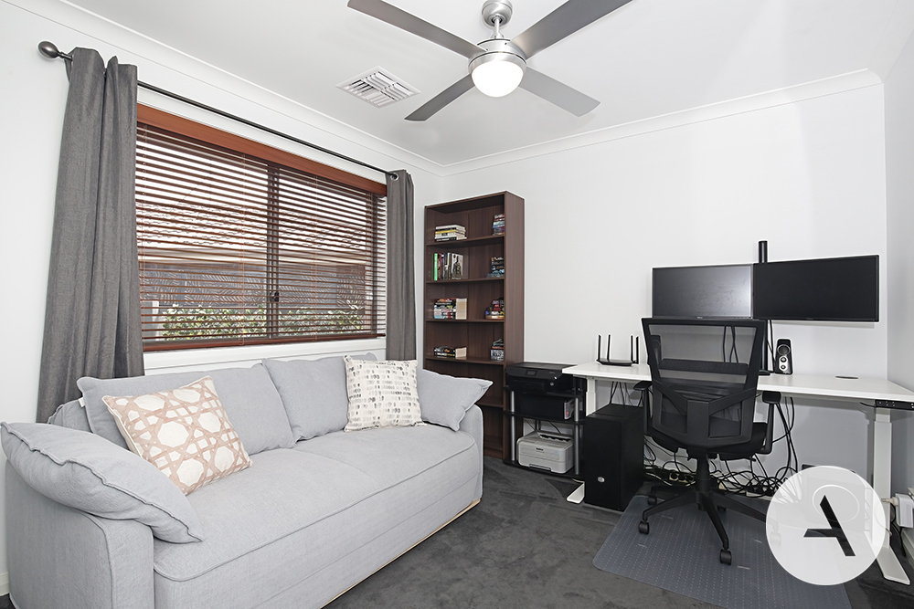 b4280122f1684e399a1c1bf9b222641e-Casey-2026-04-10-052419-9