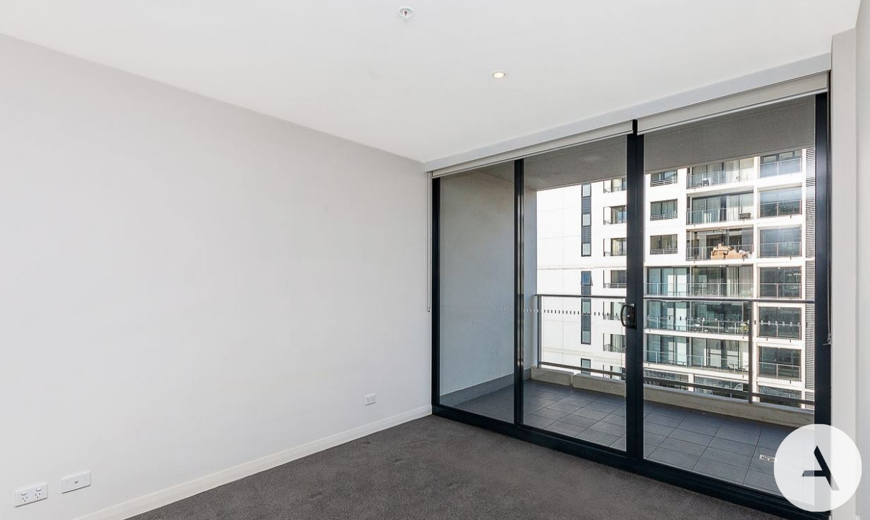 b42b0144ca534646b25586e1c2844d8f-Lyneham-2026-04-14-045938-4