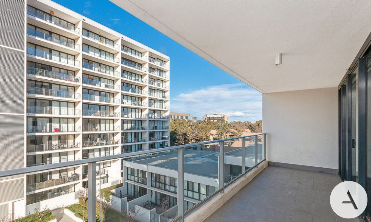 b42b0144ca534646b25586e1c2844d8f-Lyneham-2026-04-14-045938-7