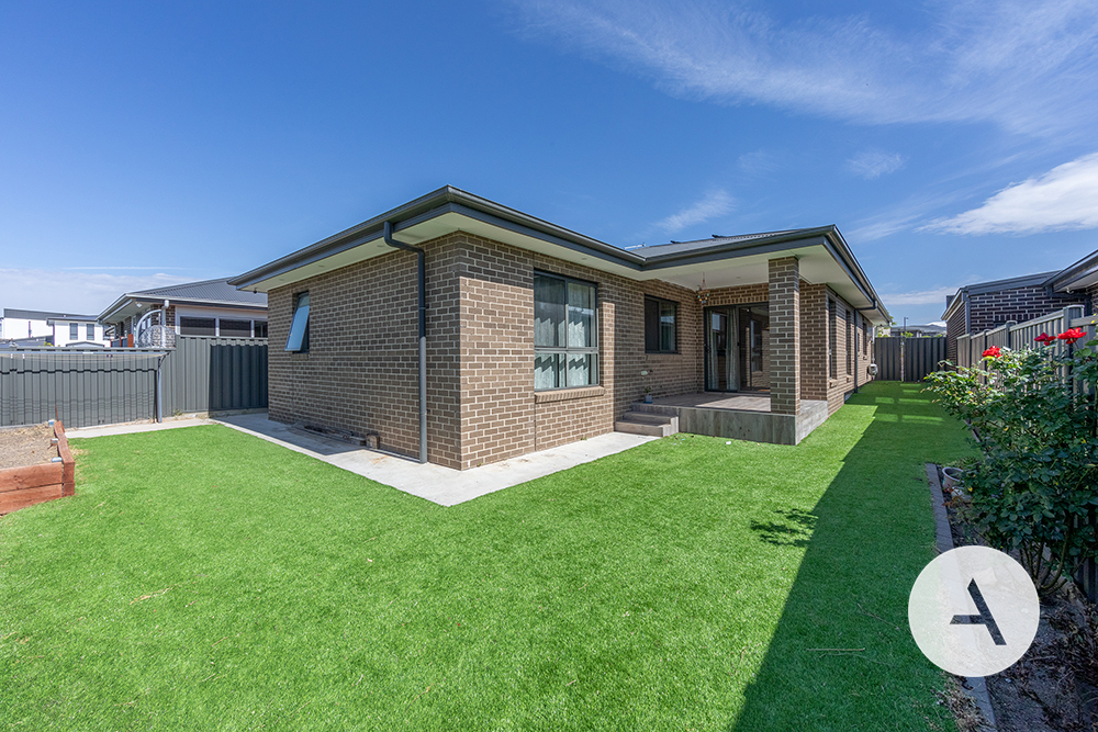 b42d002d32bf43f3858f1fc2f6498d7d-Taylor-2026-04-15-005223-13