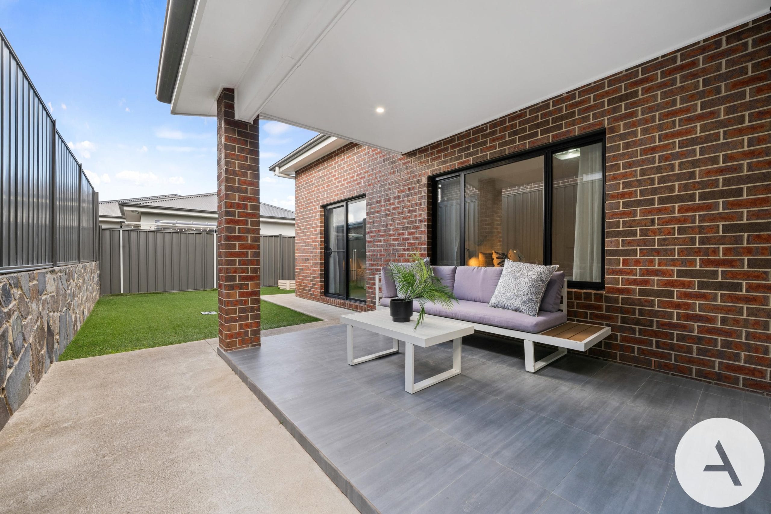 L40667249-THROSBY-2026-05-20-234819-11