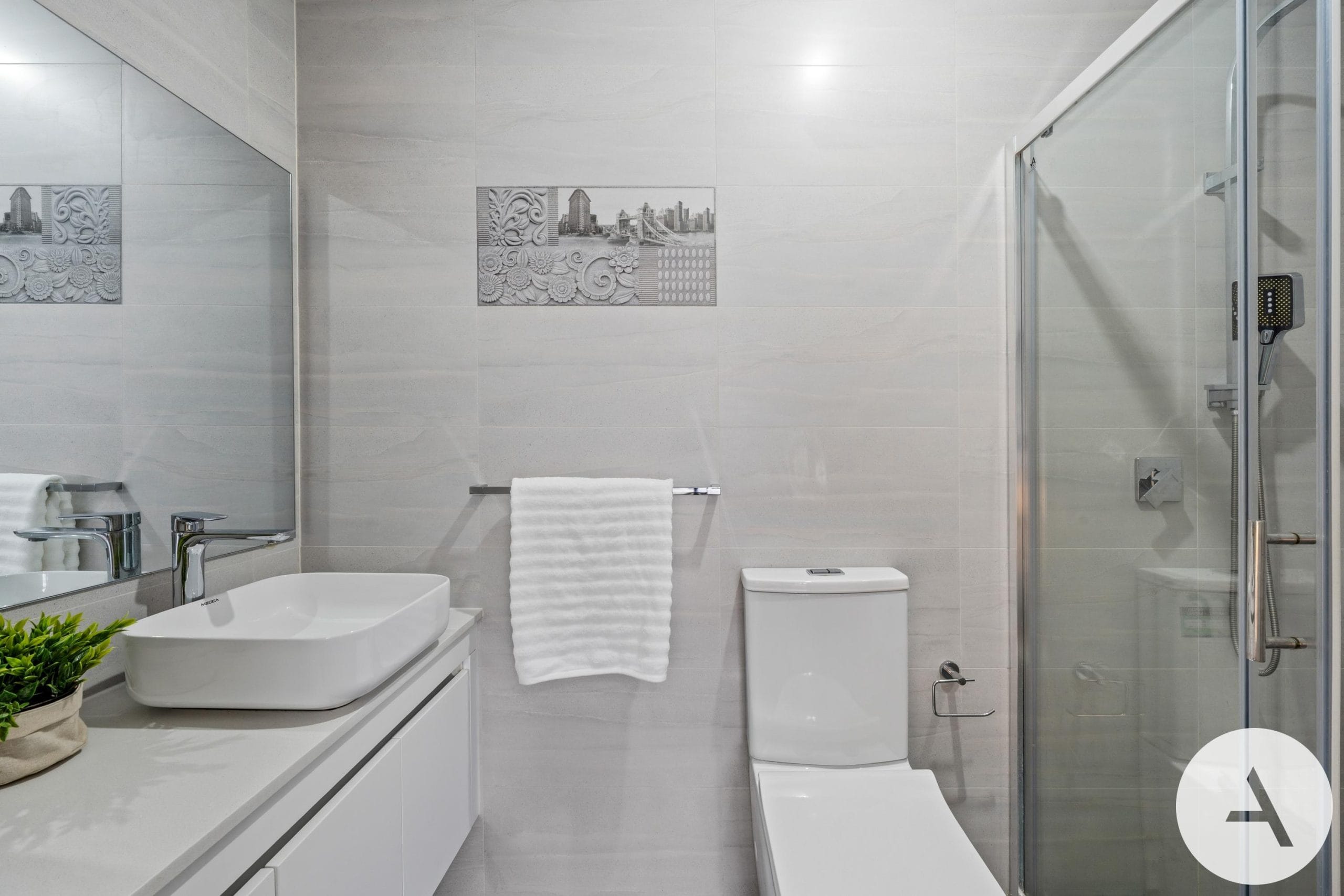 L40667249-THROSBY-2026-05-20-234819-21