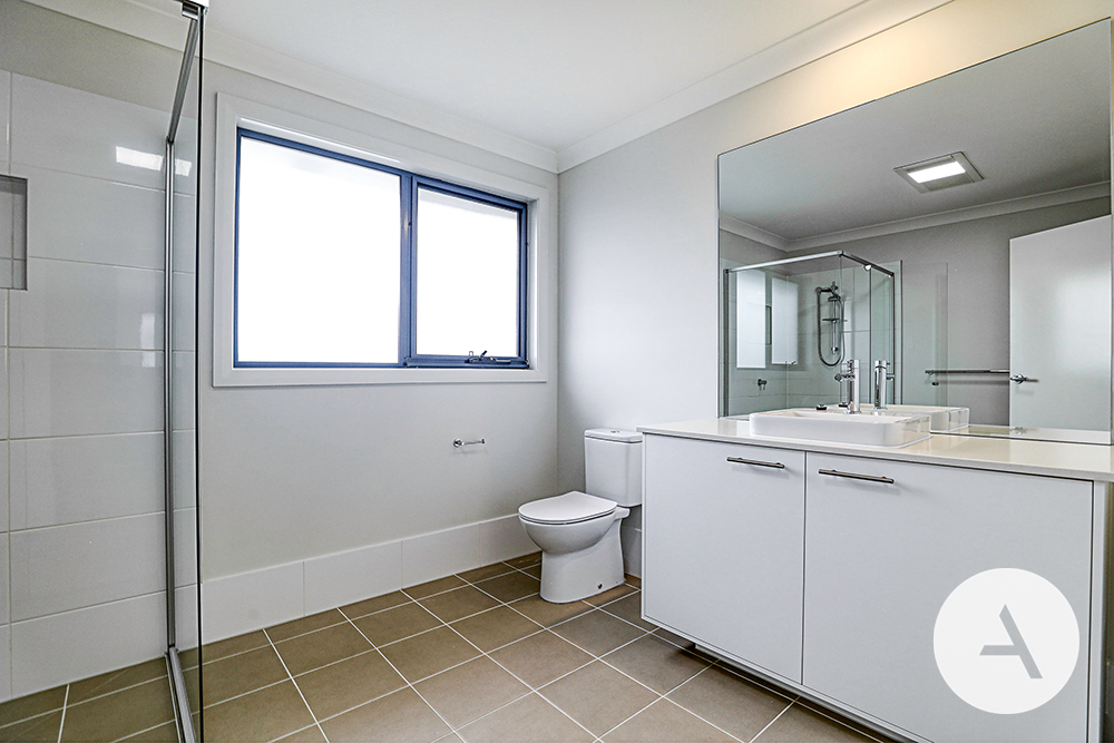 b46a0160bd5247d6b6fefb4c335c5a3c-Whitlam-2026-06-15-062842-3