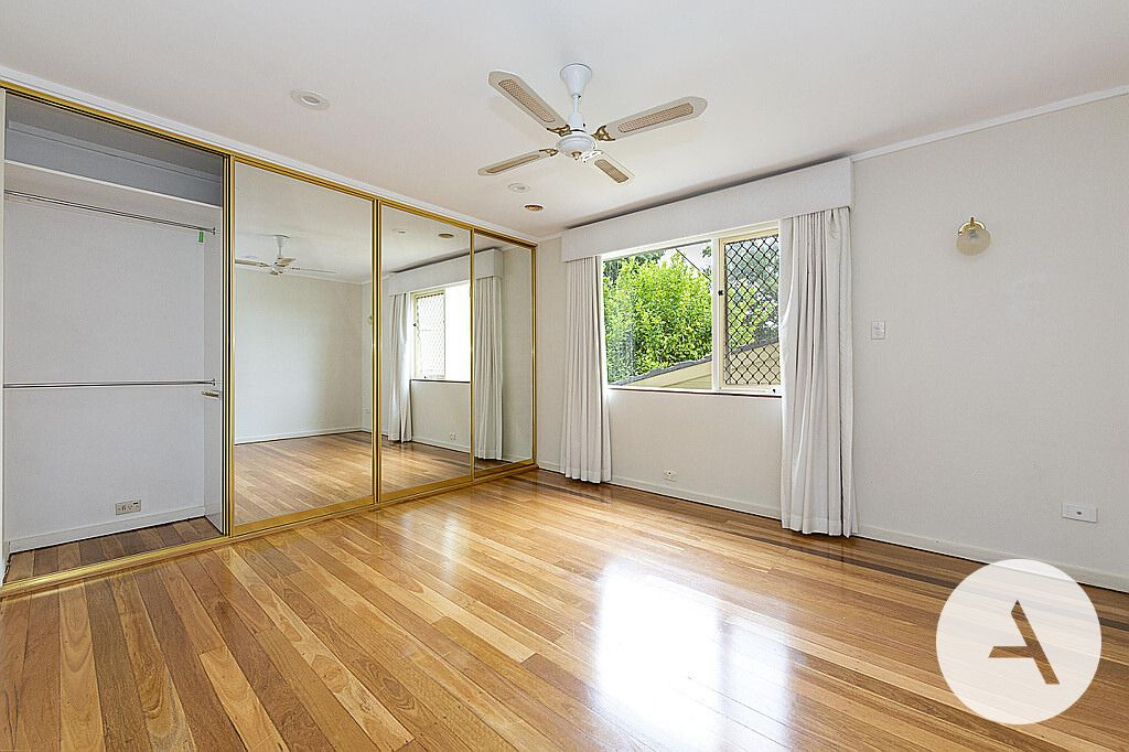 R4373863-DEAKIN-2026-07-13-010119-3